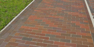 1372340587_rben_pflasterklinker_altona_blau-braun und blau-rot.jpg