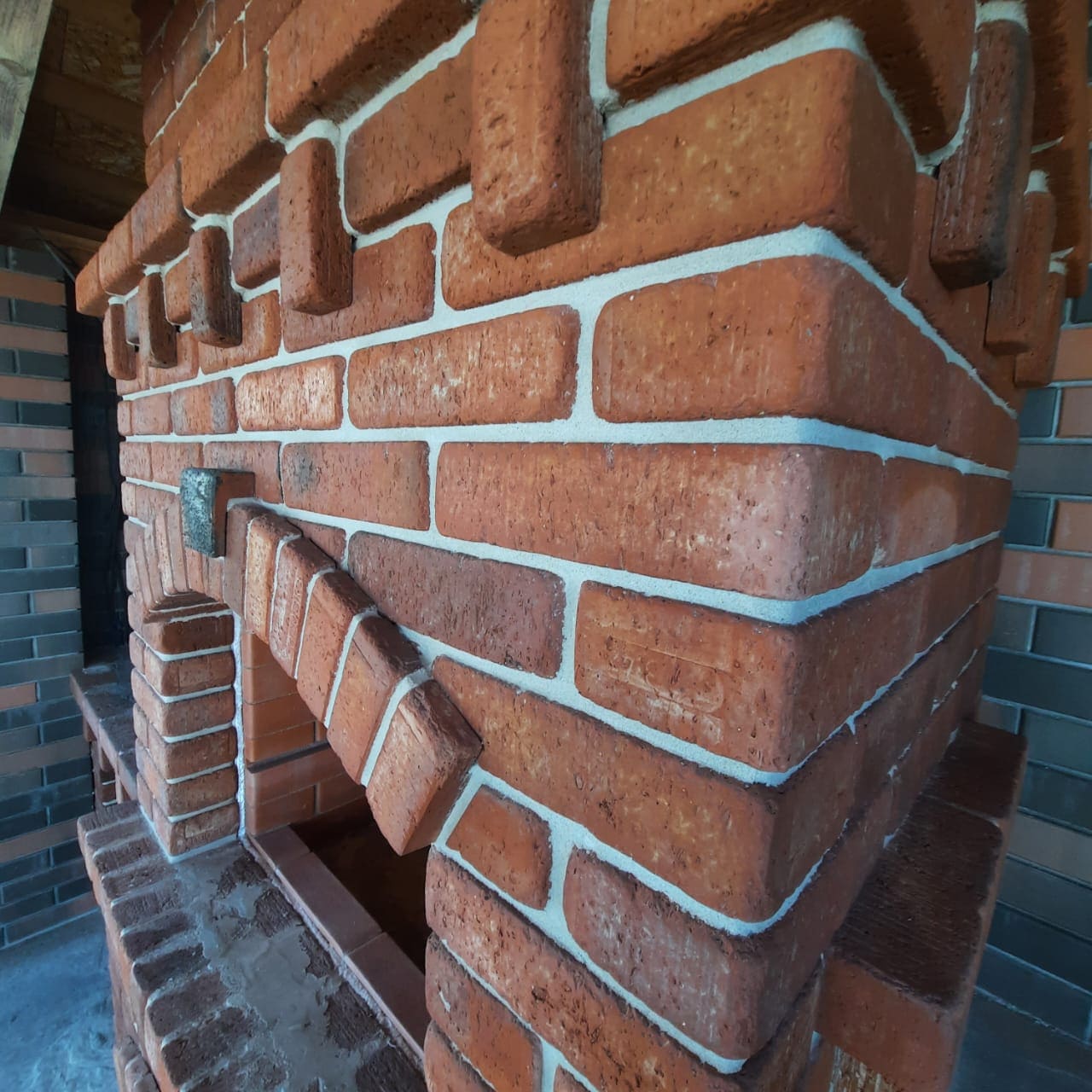 Облицовочный керамический кирпич 0,5 NF Temple Brick Маркс