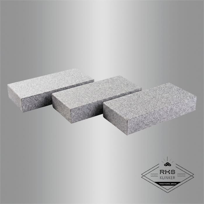 Гранитная брусчатка RKS SLATE Сильвер Пёрл, пиленая 200х100 мм в Орле