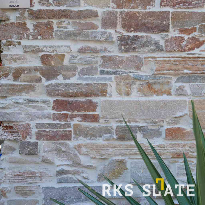 Фасадный облицовочный камень Beige Quartz Strips в Орле