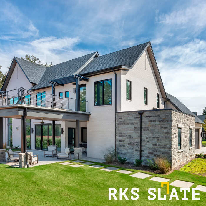 Фасадный облицовочный камень Grey Quartz Temple в Орле