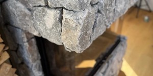 Облицовочный камень RKS SLATE Anatolian Black Marble Loose (фотоотзыв, фасад и камин) (8)